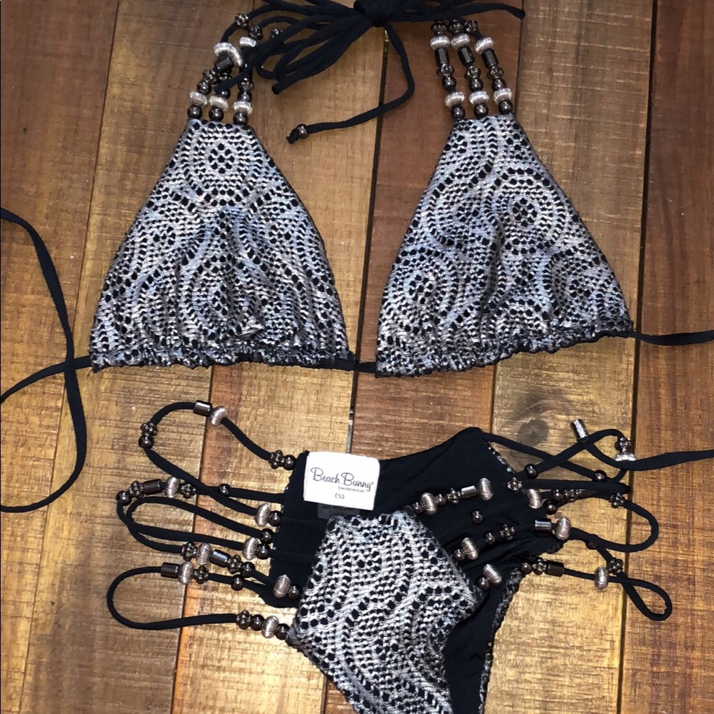 Beach bunny bikini